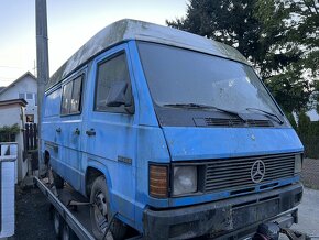 Mercedes Benz W631 MB100 - 2