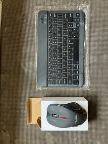 Bluetooth klávesnice a myš - 2