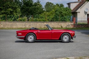 Triumph TR6 - 2