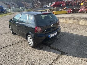 VW Polo - 2