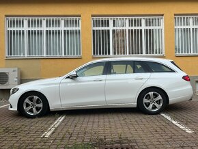 Mercedes Benz E200 Combi - 2