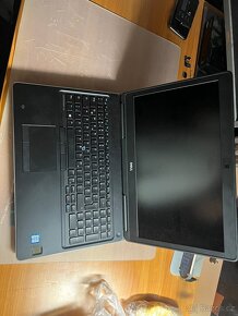 DELL precision 7510 - 2