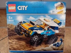 Lego City 60218 Pouštní rally závoďák - 2