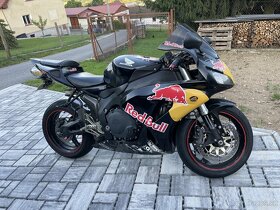 Honda CBR 1000 RR Fireblade - 2