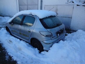 PEUGEOT 206 1.4 i - 2