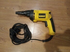 Prodám novou elektrickou utahovačku Dewalt DW269K-OS - 2