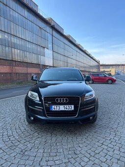 Audi Q7 - 2