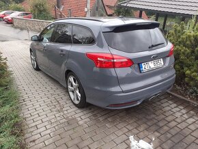 ford focus ST 2.0 tdci 136 kw 2017/12 - 2