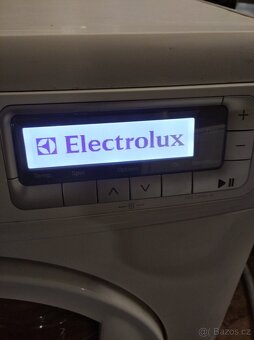 Electrolux,slim, od zdi 45cm,0-1600 ot.A++ - 2