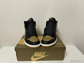 Nike Air Jordan 1 Retro High OG Black Metallic Gold vel.45/2 - 2