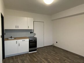 Prodej bytu 2+kk, 37 m², Strakonice - 2