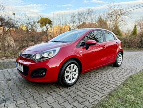 Kia Rio 1.2i 63kW, ČR 5/2012, 2.maj. v rodině. Tažné - 2