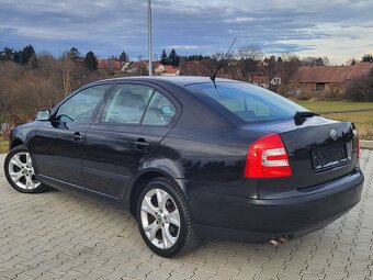 Škoda Octavia II 2.0TDi Elegance - REZERVACE - 2