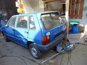 FIAT UNO -1,5 i e 55kW r.v.1988 - 2