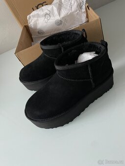 Ugg Mini platform válenky 39 - 2