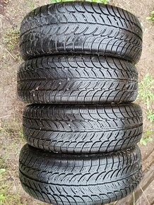 Pneu 195/60 R15 zimní - 2