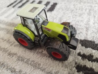 SIKU Farmer Claas Axion 1:50 - 2