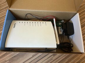 Router ZyXEL P-870HN - 2