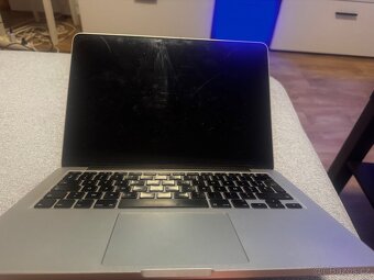 MacBook Pro (Retina, 13” Early 2015) - 2