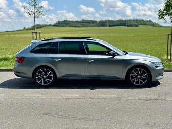 Škoda Superb 2.0 TDI Sportline 110kw DSG - 2