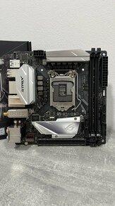 Asus ROG STRIX Z370-I gaming - 2