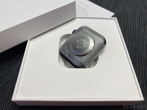 NOVÉ Apple Watch Series 6 Space Gray GPS 44mm - 2