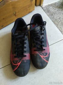 Fotbalové trenky, kopačky Nike vel.33,5 - 2