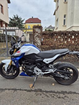 BMW F900R - 2