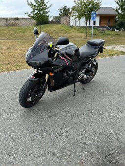 Yamaha R6 - 2