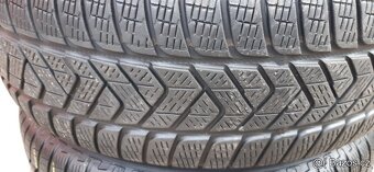 Tiguan Kodiaq 215/65 r17 pirelli zimni originální disky Orig - 2