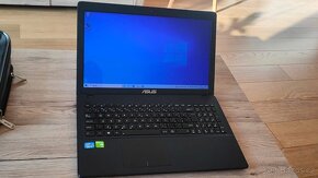 Asus X552C-15.6"HD/Intel i3/12GB RAM/ 240GB SD/ Win 10 - 2