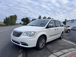 Chrysler Town Country 3,6 RT SFT DVD 2013 DPH - 2