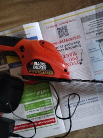 Aku křovinořez Black Decker gls300 - 2