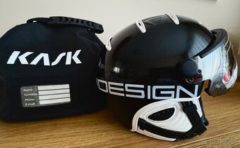 KASK Piuma - pánská lyžařská přilba se štítem vel. L/60 cm - 2