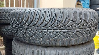 Pneu zimní, 4 kusy, rozměr 185/65/15, 88T, zn. GOODYEAR - 2