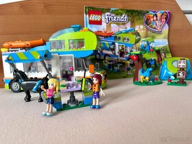 LEGO Friends 41339 Mia a její karavan - 2