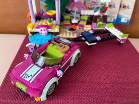 LEGO® Friends 41316 Andrein vůz s přívěsem pro člun - 2