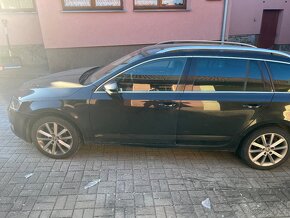 Škoda Octavia 1.6 TDI 77kW DSG Elegance - 2