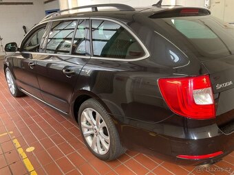 Škoda Superb II 2.0TDi 125kW 4x4 Elegance - DSG - Navi - 2