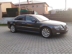 AUDI  A8 3.0 TDI - 2