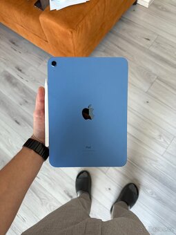 Apple iPad 10.9 (WiFi modrý) - 2