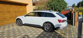 Superb Scout 4x4  2.0TDI 7DSG,147kw, odpočet DPH - 2