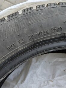 Prodám zimní pneumatiky Pirelli Snowcontrol 3 185/55 R16 - 2