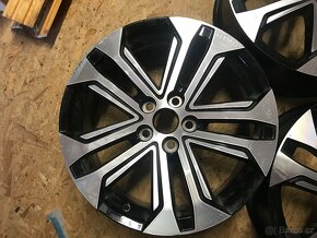 Lítá kola RAV4 R18, 5x112 - 2