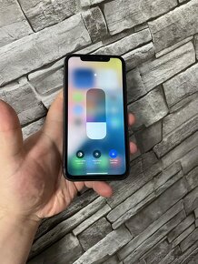 iPhone 11 128Gb - 2