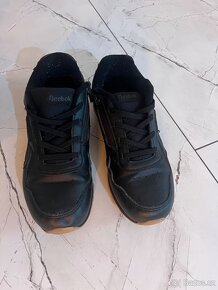 Boty Reebok pro kluky číslo 35 - 2