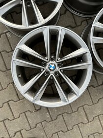 Alu BMW 6,7 5X112 R19 8,5J ET25 TPMS - 2