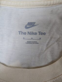 Žluté Nike tričko - 2