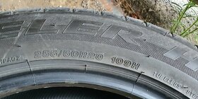 Pneu z amaroka 255/50R20 - 2