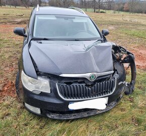 nd ze škoda Superb 2, 2.0.TDI 125kW, černý - 2